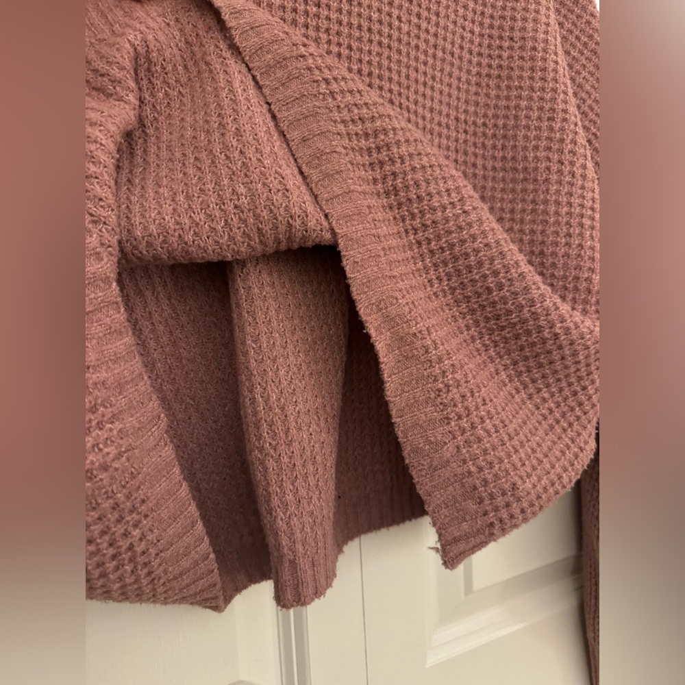 Hollister Cozy Sweater - Picture 4 of 9
